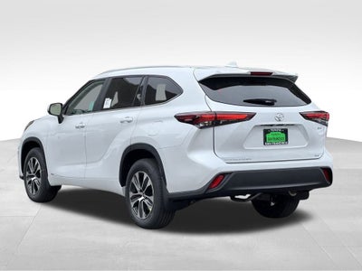 2026 Toyota Highlander Hybrid XLE