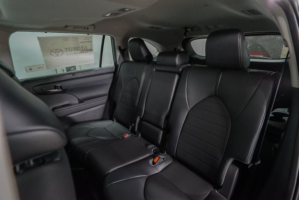 2026 Toyota Highlander Hybrid XLE