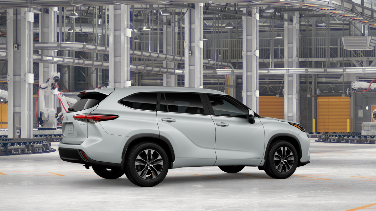 2026 Toyota Highlander Hybrid XLE
