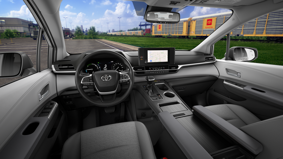 2026 Toyota Sienna LE