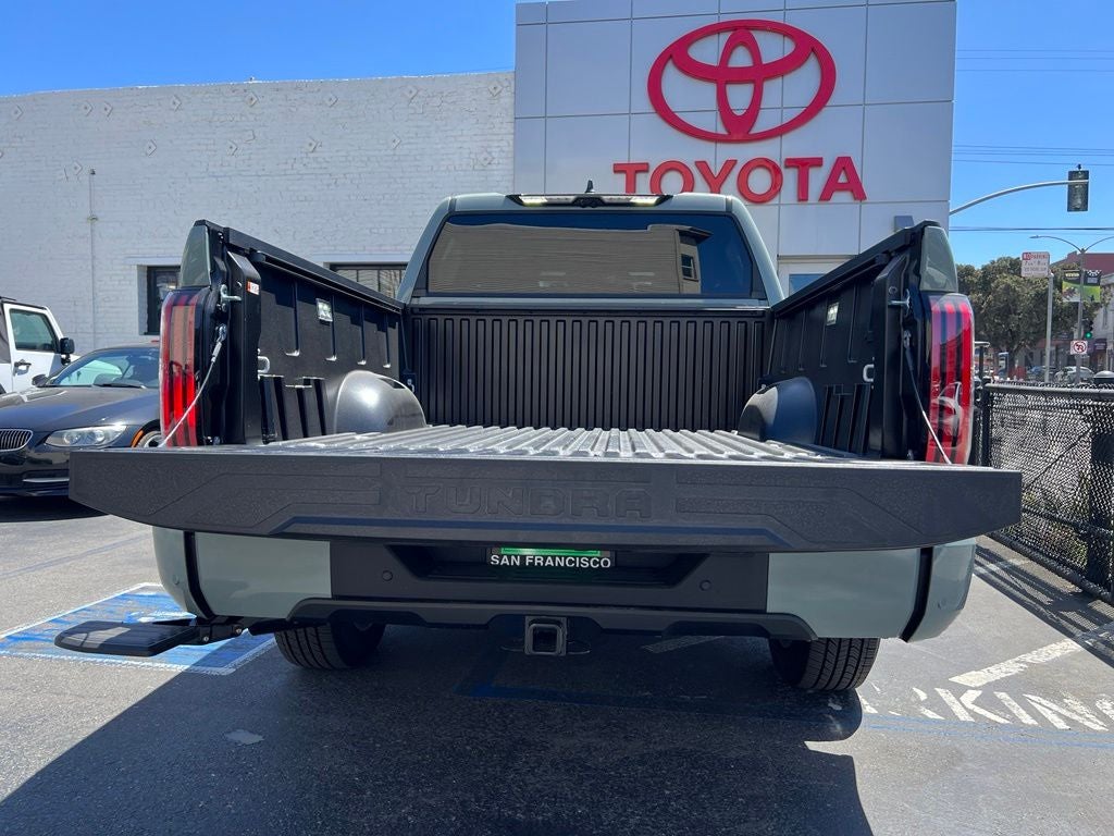 2026 Toyota Tundra i-FORCE MAX Tundra Platinum