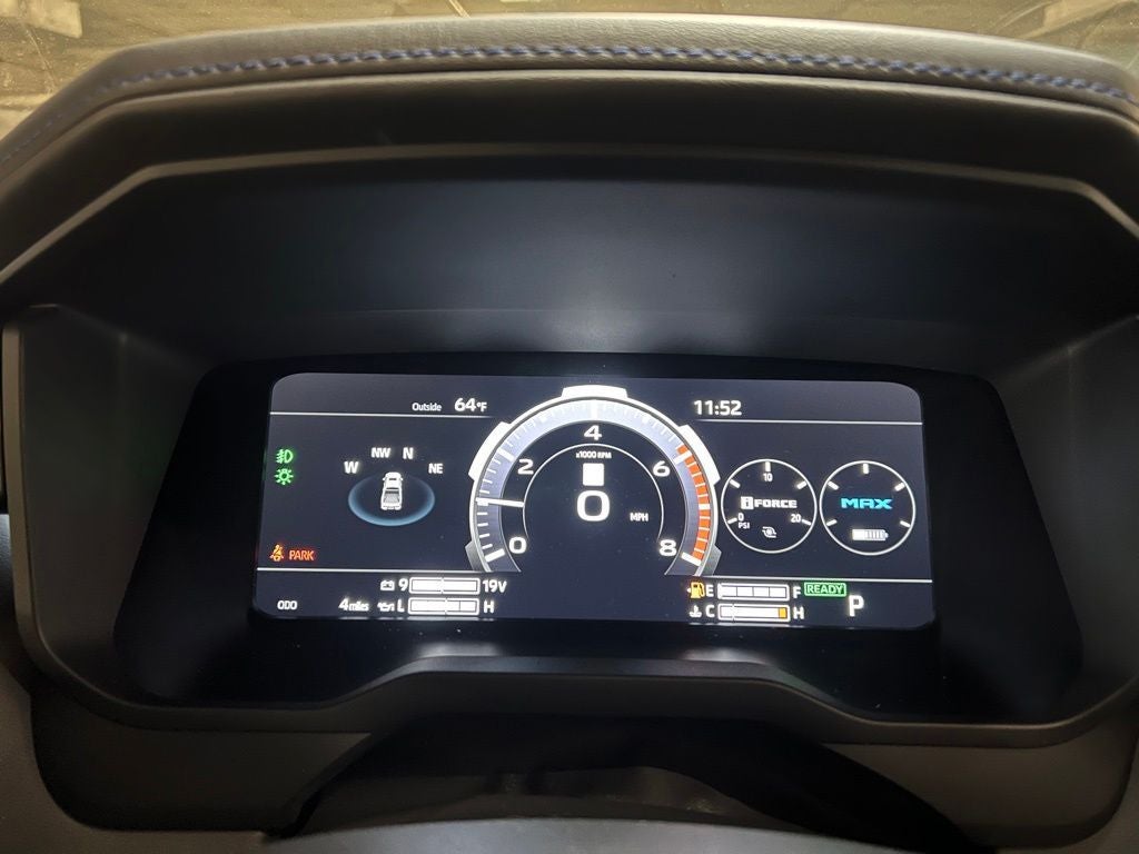 2026 Toyota Tundra i-FORCE MAX Tundra Platinum