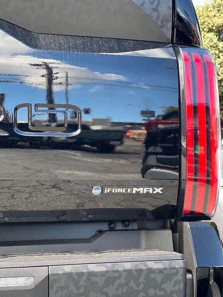 2026 Toyota Tundra i-FORCE MAX Tundra TRD Pro