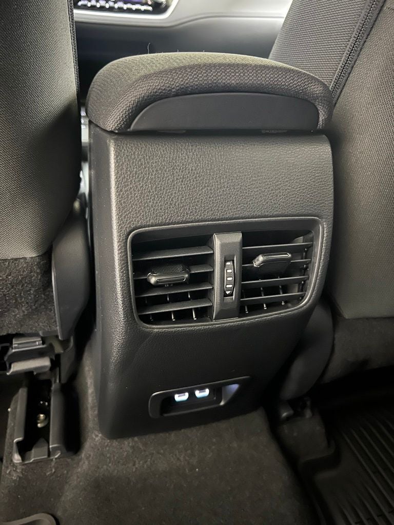 2026 Toyota Corolla Cross Hybrid SE