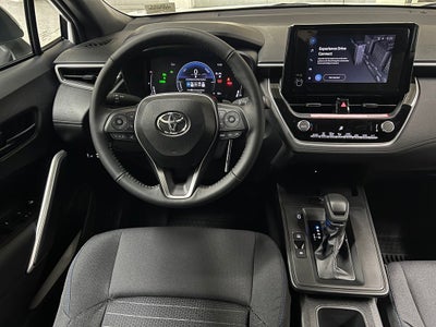 2026 Toyota Corolla Cross Hybrid SE