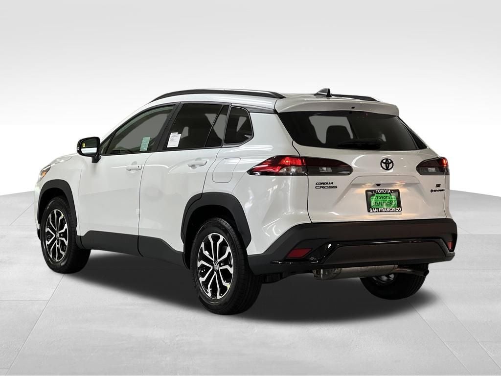 2026 Toyota Corolla Cross Hybrid SE