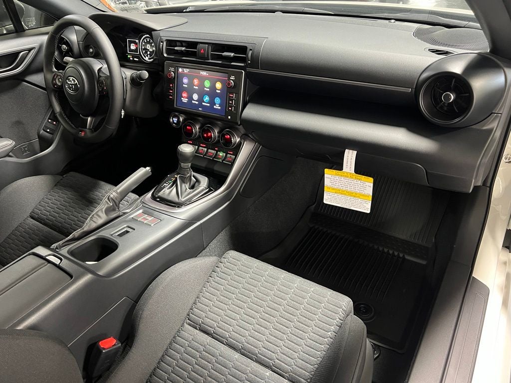 2026 Toyota GR86 AT