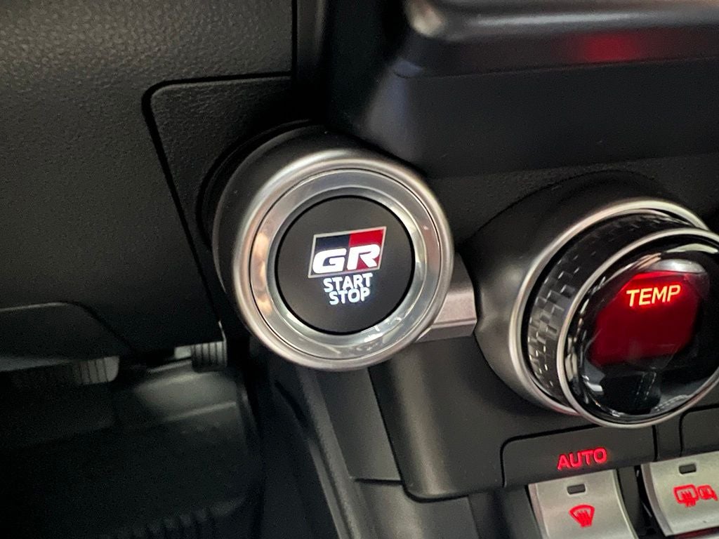 2026 Toyota GR86 AT
