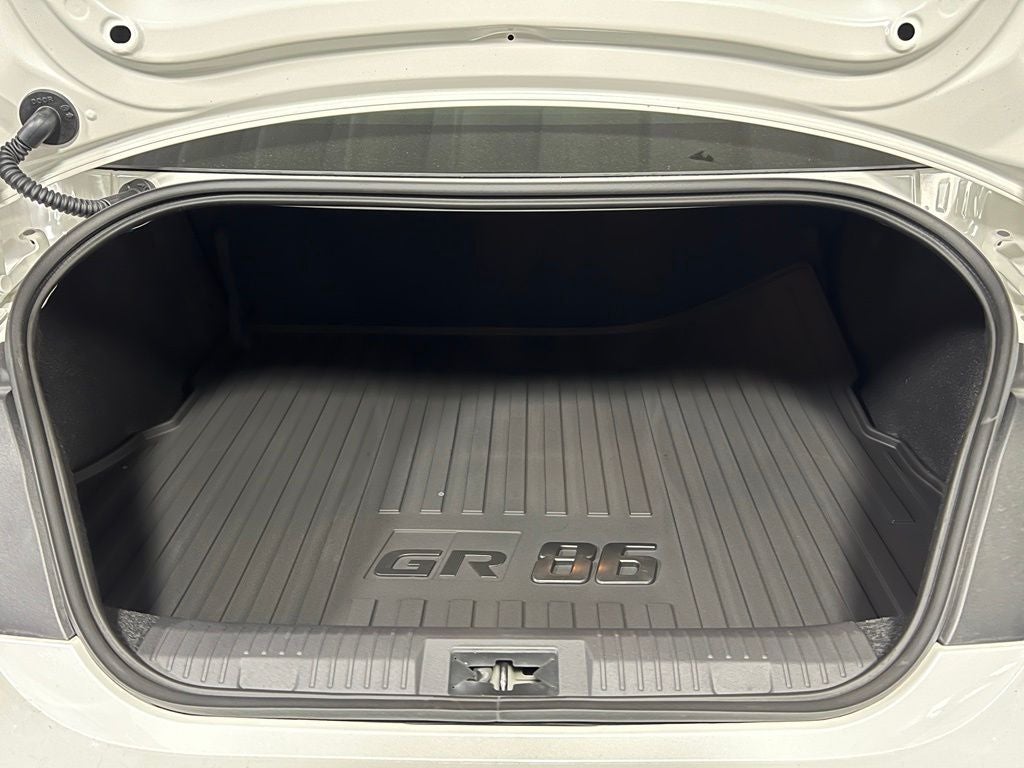 2026 Toyota GR86 AT