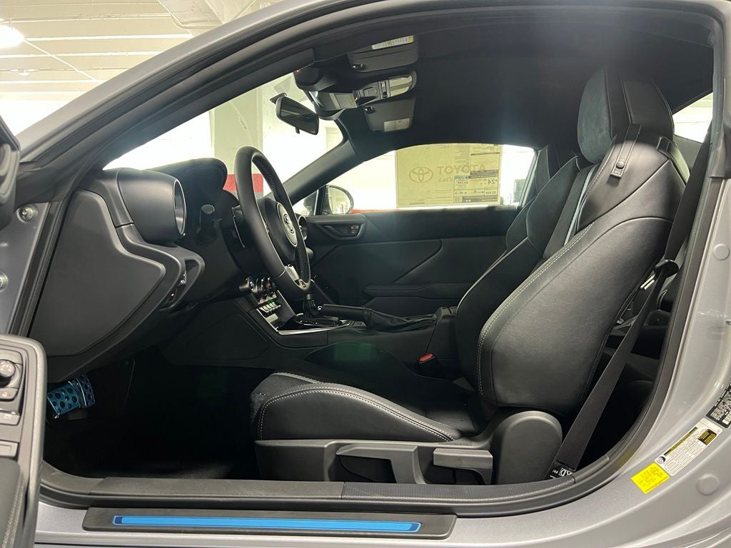 2026 Toyota GR86 Premium AT