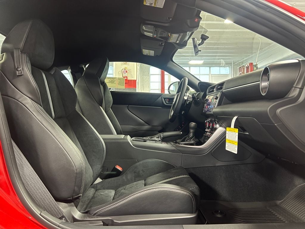 2026 Toyota GR86 Premium AT