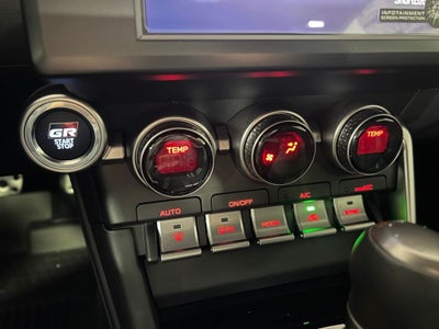 2026 Toyota GR86 Premium AT