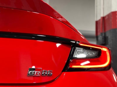 2026 Toyota GR86 Premium AT
