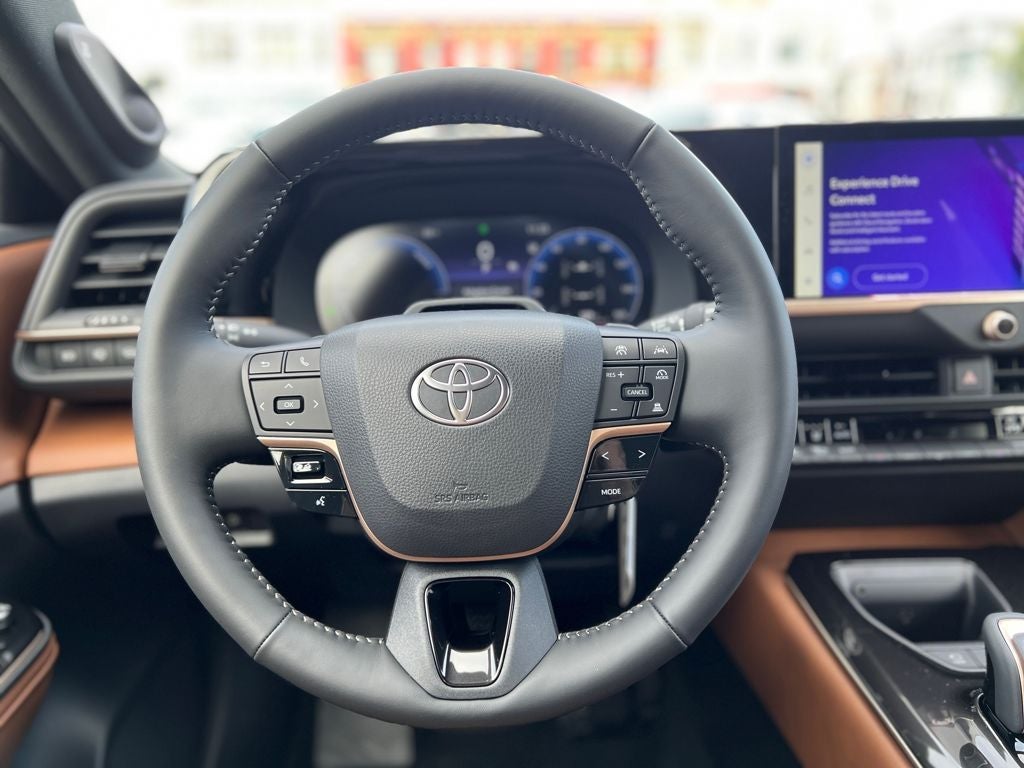 2026 Toyota Toyota Crown Signia Limited