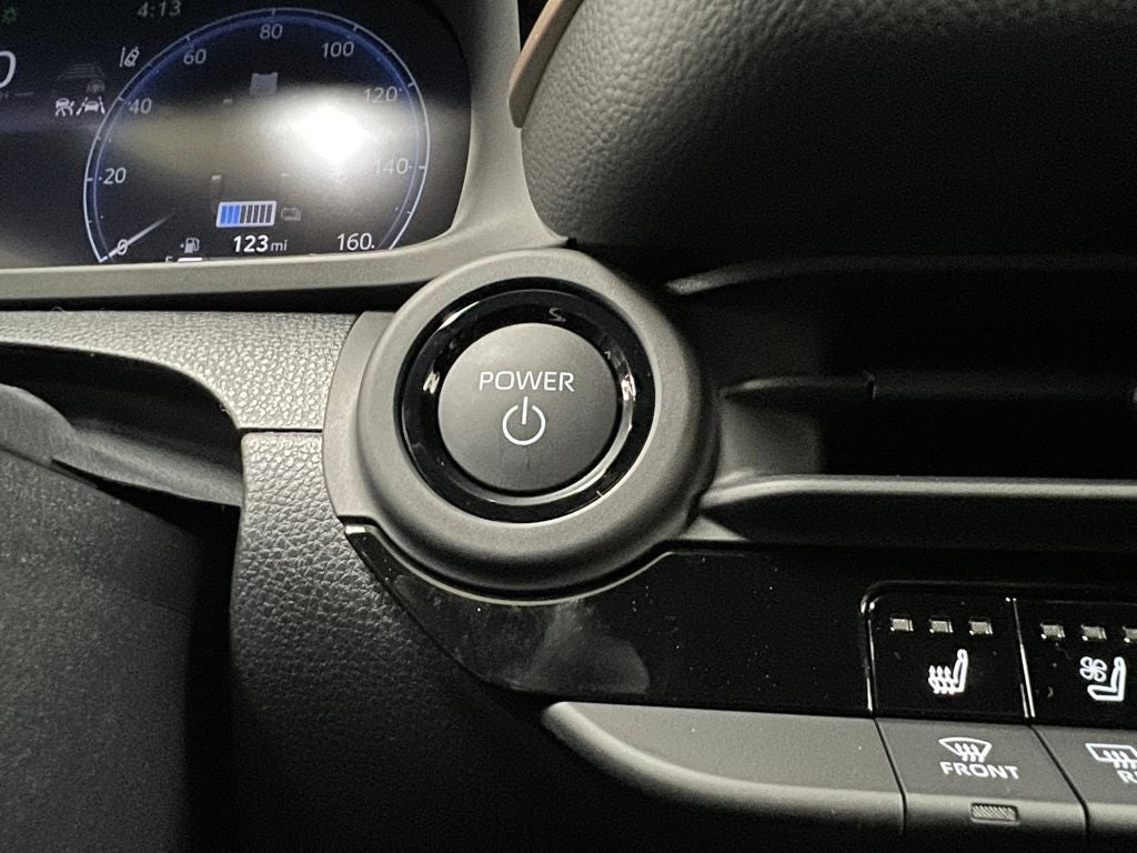 2026 Toyota Toyota Crown Signia XLE