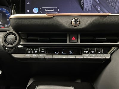 2026 Toyota Toyota Crown Signia XLE