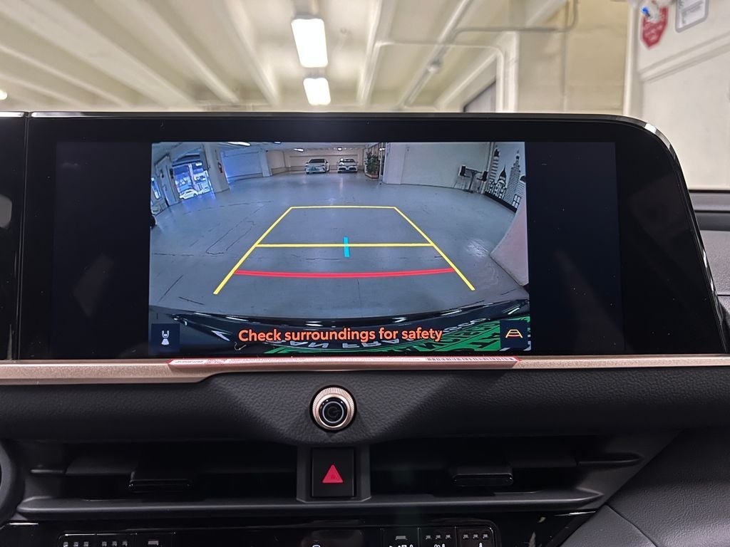 2026 Toyota Toyota Crown Signia XLE