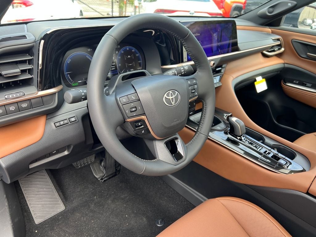 2026 Toyota Toyota Crown Signia Limited