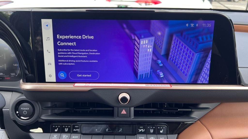 2026 Toyota Toyota Crown Signia Limited