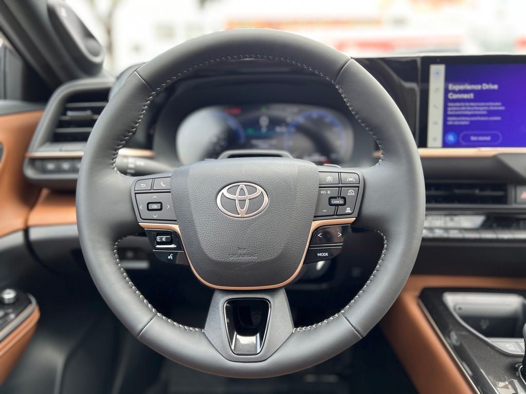 2026 Toyota Toyota Crown Signia Limited