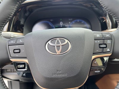 2026 Toyota Toyota Crown Signia Limited