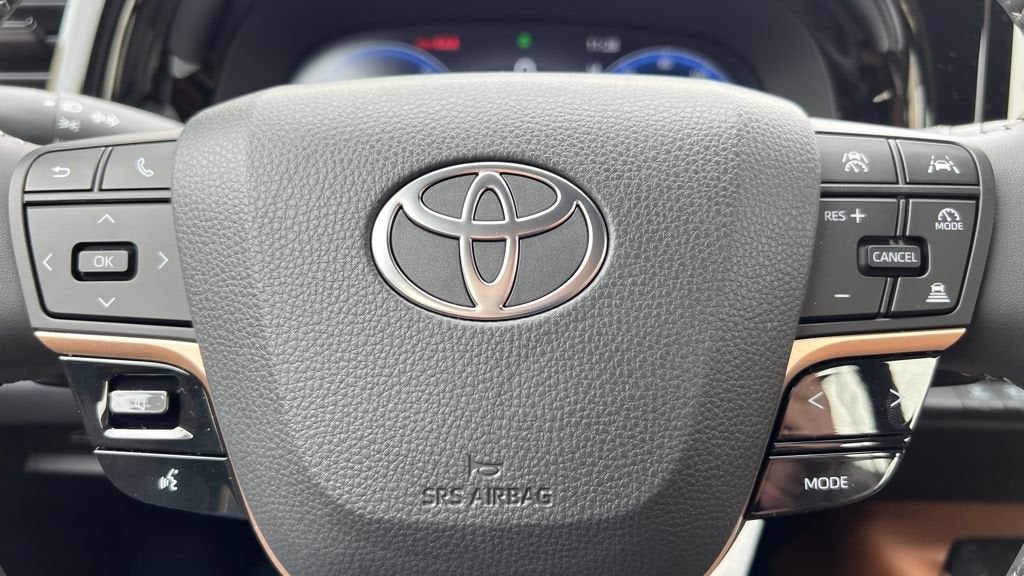 2026 Toyota Toyota Crown Signia XLE