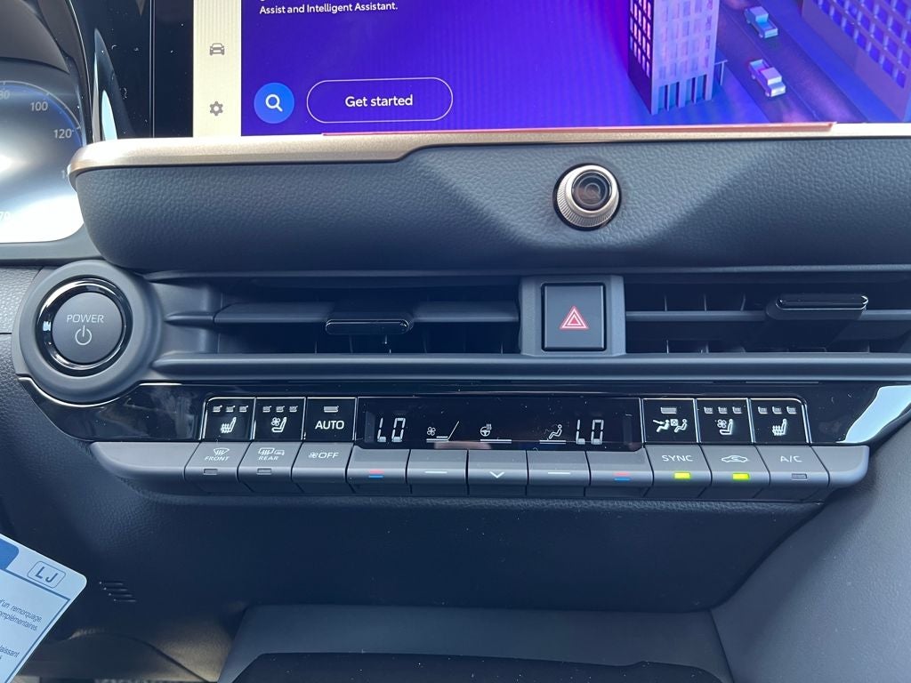 2026 Toyota Toyota Crown Signia XLE