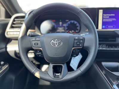 2026 Toyota Toyota Crown Signia XLE