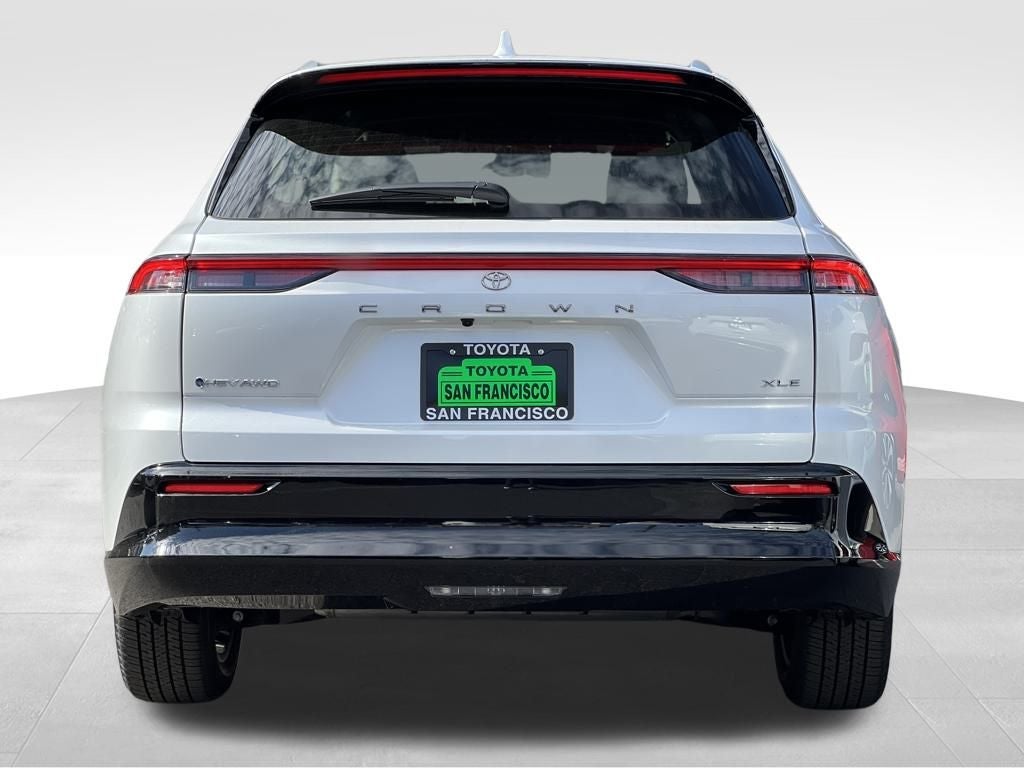 2026 Toyota Toyota Crown Signia XLE