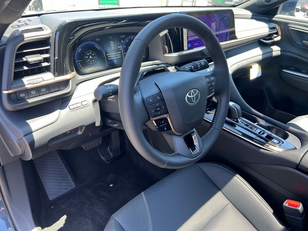 2026 Toyota Toyota Crown Signia Limited