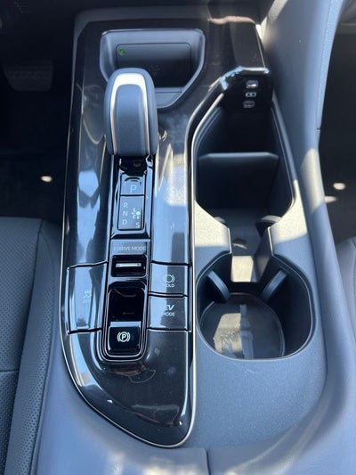 2026 Toyota Toyota Crown Signia Limited