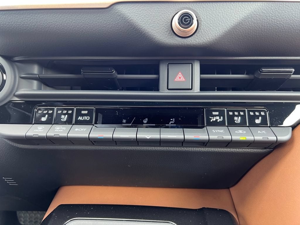 2026 Toyota Toyota Crown Signia Limited