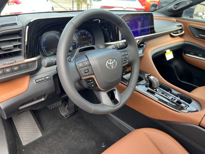 2026 Toyota Toyota Crown Signia Limited
