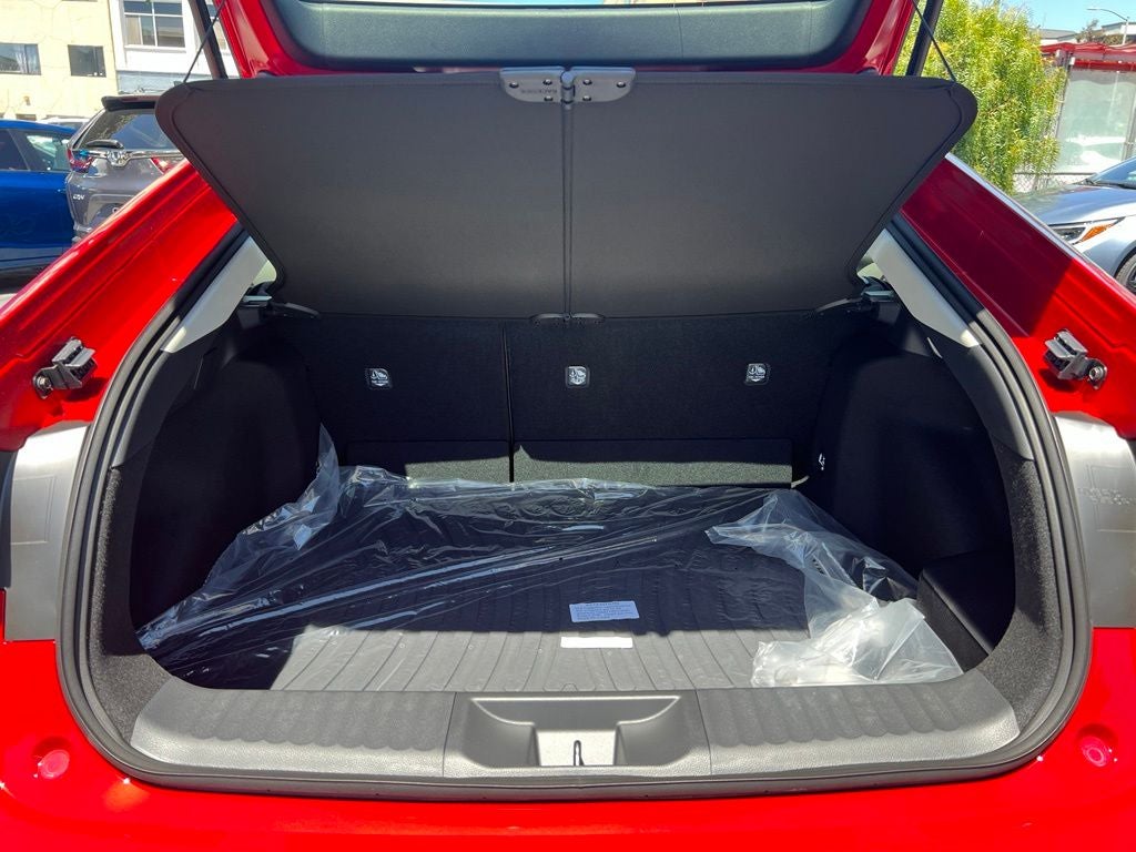 2027 Toyota Prius LE