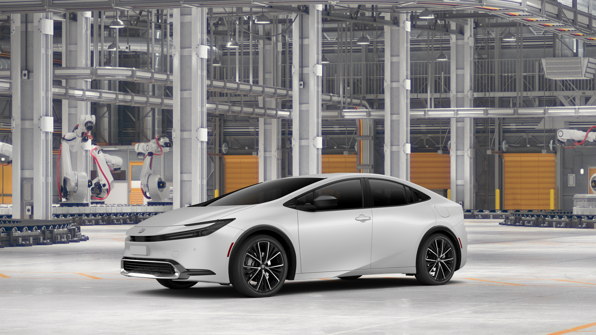 2027 Toyota Prius XLE