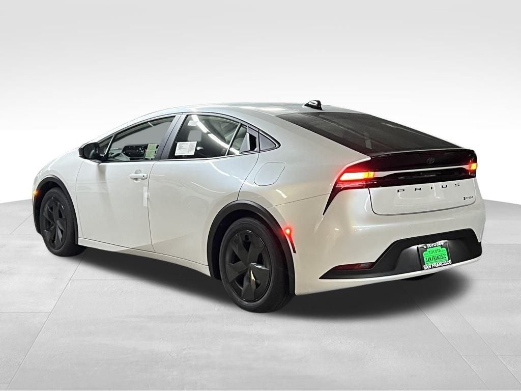 2026 Toyota Prius Plug-in Hybrid SE