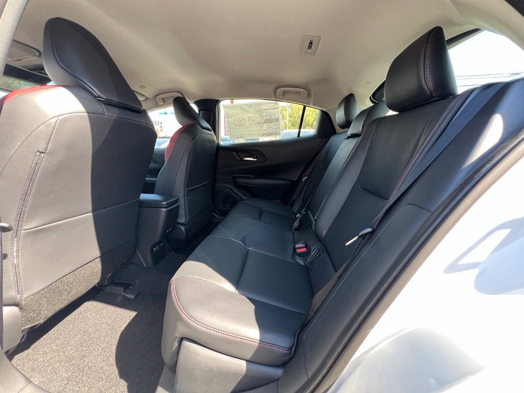 2027 Toyota Prius Plug-in Hybrid XSE Premium