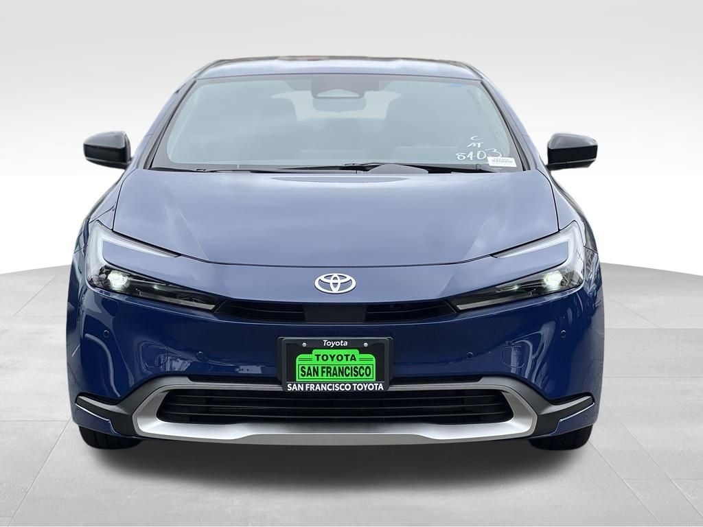 2027 Toyota Prius Plug-in Hybrid SE