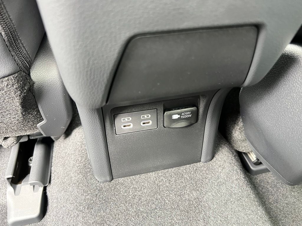 2027 Toyota Prius Plug-in Hybrid XSE