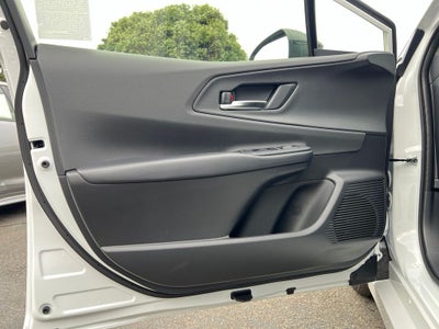 2027 Toyota Prius Plug-in Hybrid XSE