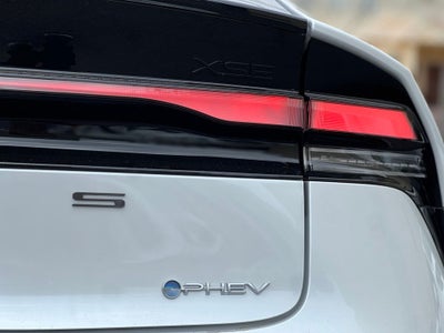 2027 Toyota Prius Plug-in Hybrid XSE