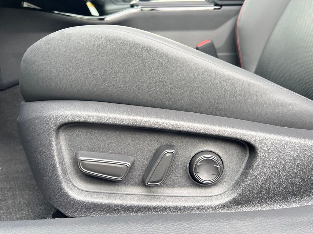 2027 Toyota Prius Plug-in Hybrid XSE