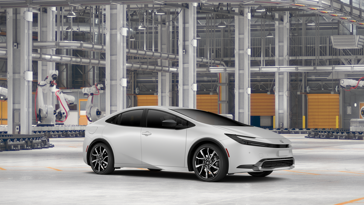 2027 Toyota Prius Plug-in Hybrid XSE
