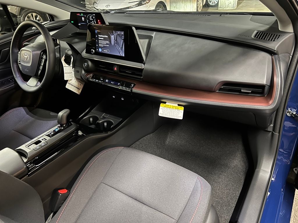 2026 Toyota Prius Plug-in Hybrid SE