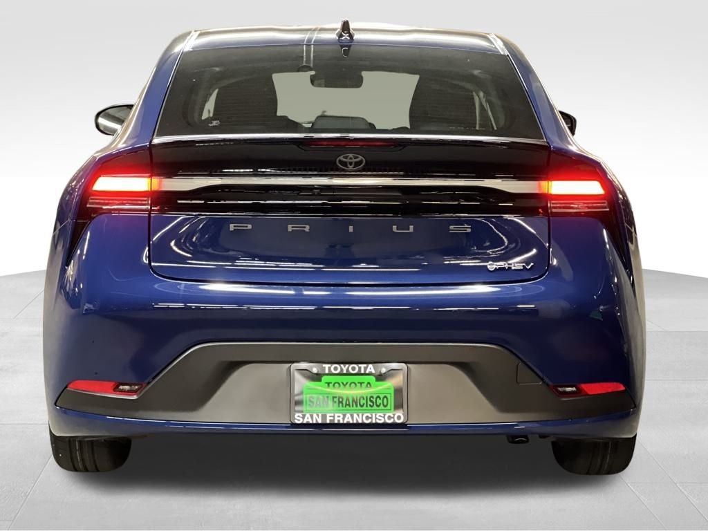2026 Toyota Prius Plug-in Hybrid SE