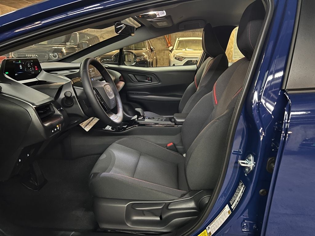 2026 Toyota Prius Plug-in Hybrid SE