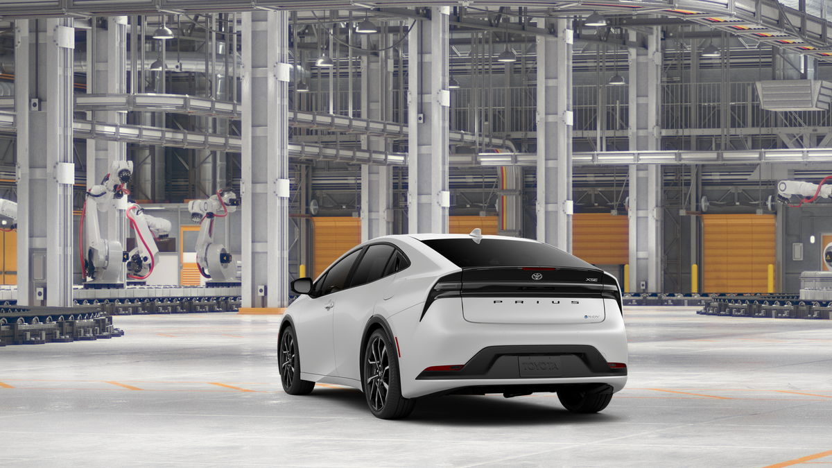 2027 Toyota Prius Plug-in Hybrid XSE