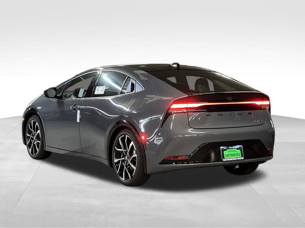 2027 Toyota Prius Plug-in Hybrid XSE Premium