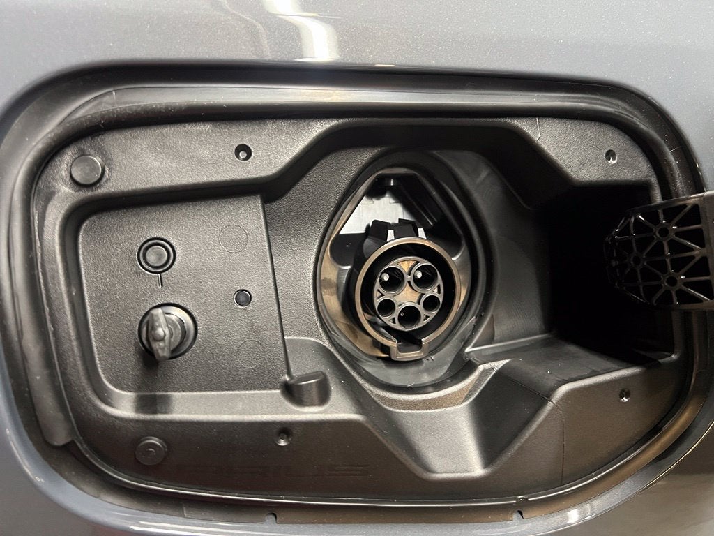 2027 Toyota Prius Plug-in Hybrid XSE Premium