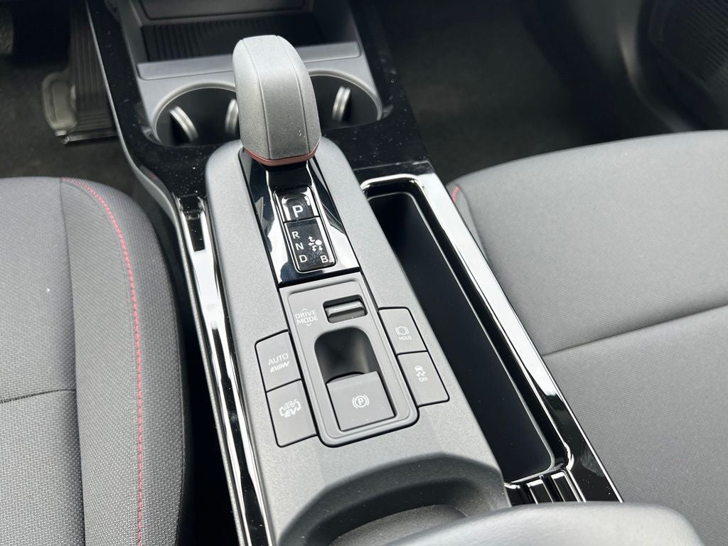 2027 Toyota Prius Plug-in Hybrid SE